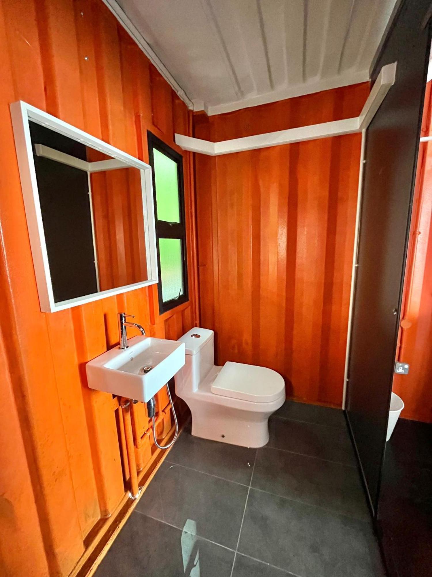 Perhentian Nemo Chalet Kampong Pasir Hantu